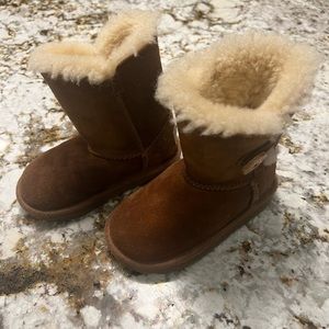 Toddler Ugg boots size 8